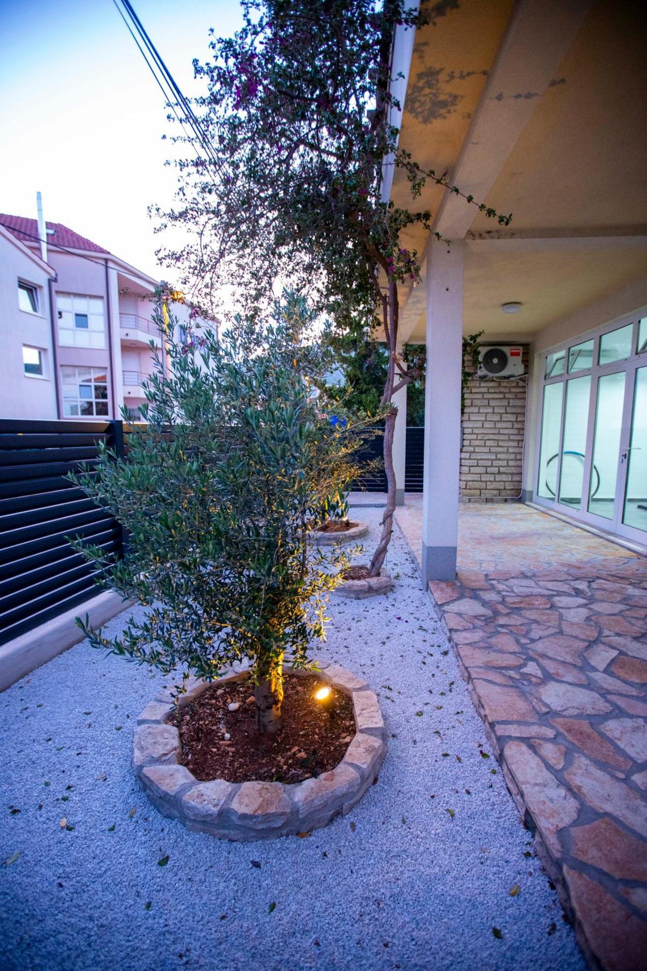 Apartment Laura Trogir Extérieur photo