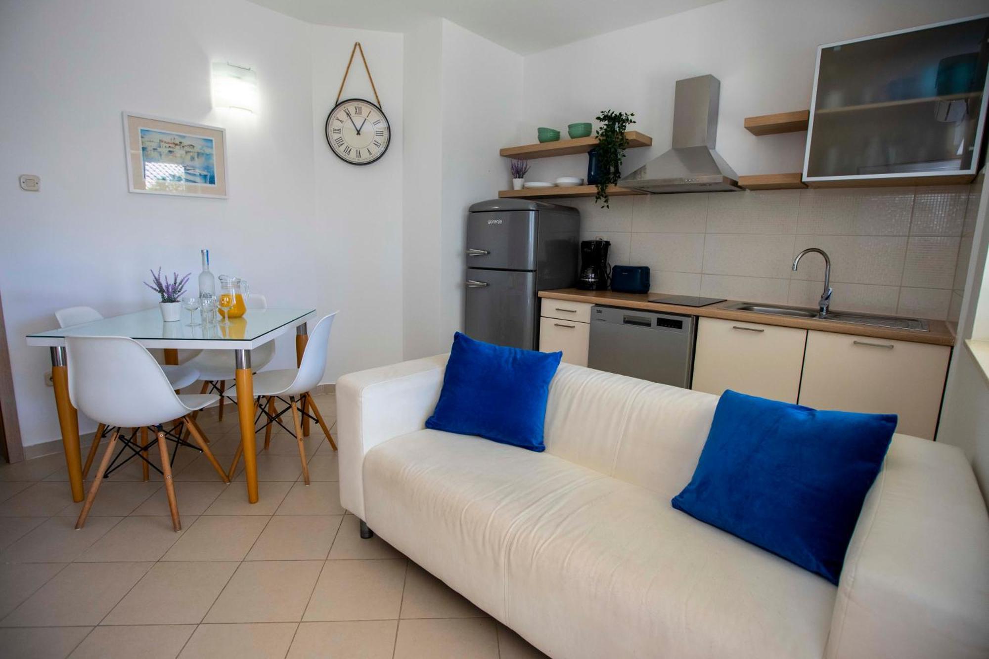 Apartment Laura Trogir Extérieur photo