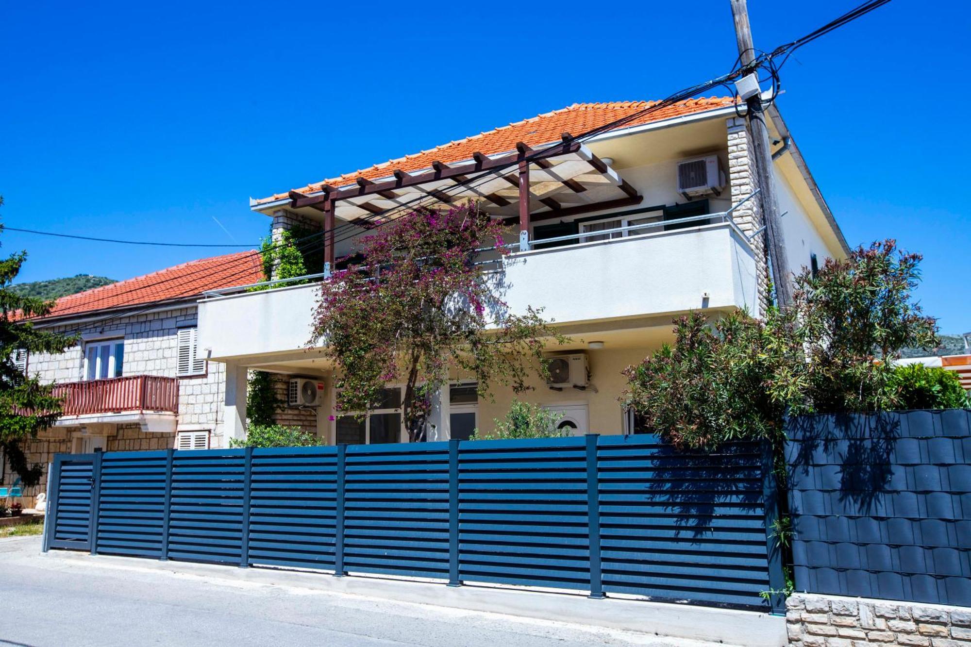 Apartment Laura Trogir Extérieur photo