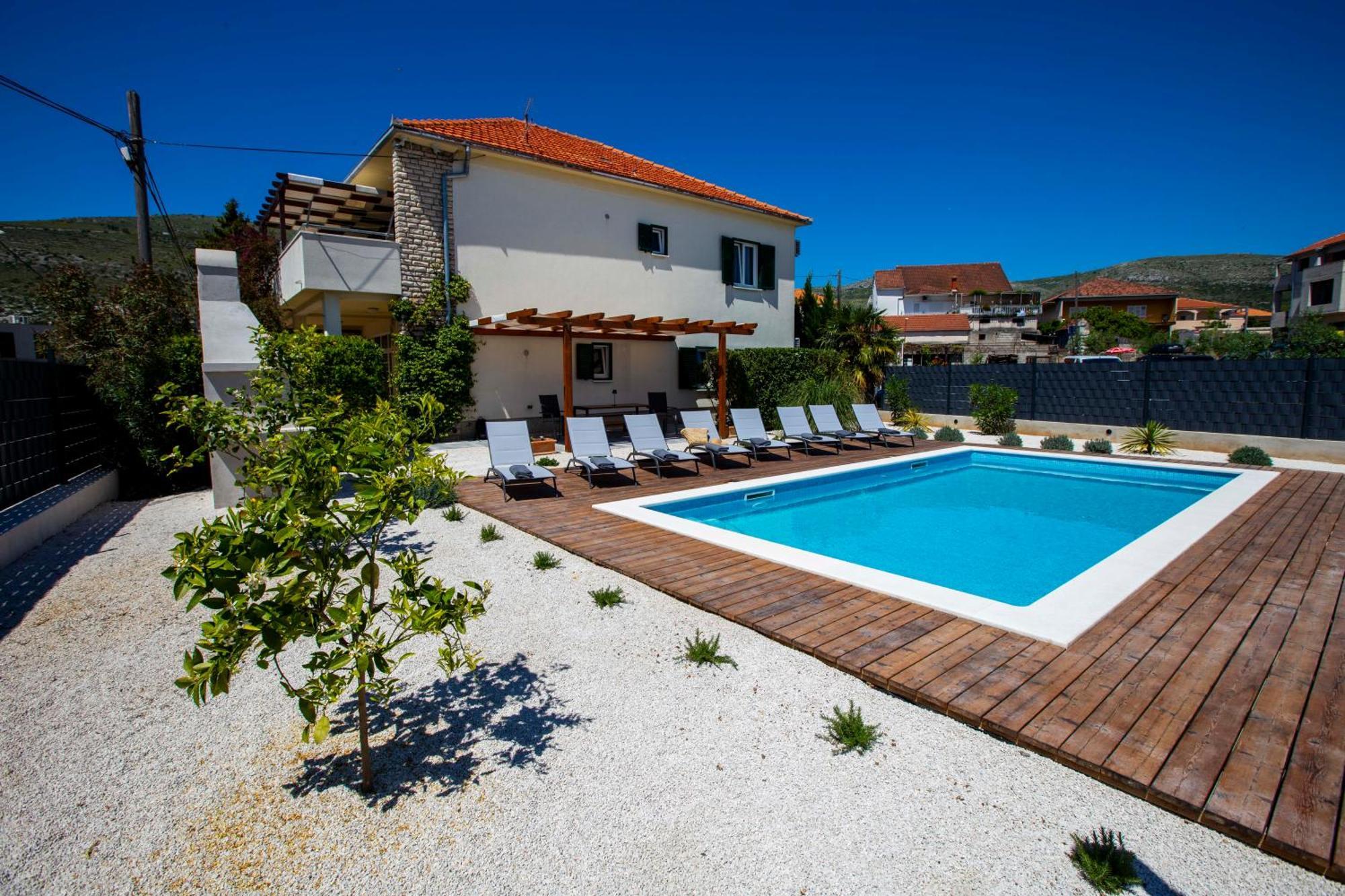 Apartment Laura Trogir Extérieur photo